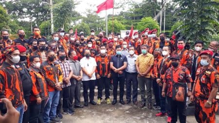 terima_aspirasi_massa_pemuda_pancasila_ini_kata_ketua_dprd_siantar