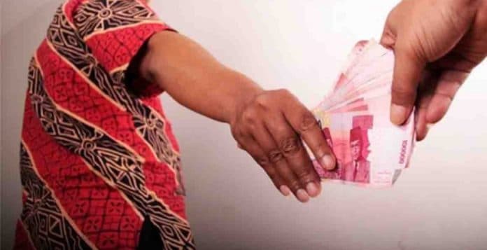 terima_bantuan_mobiler_gratis_kepala_sdn_di_lubuk_pakam_dimintai_uang