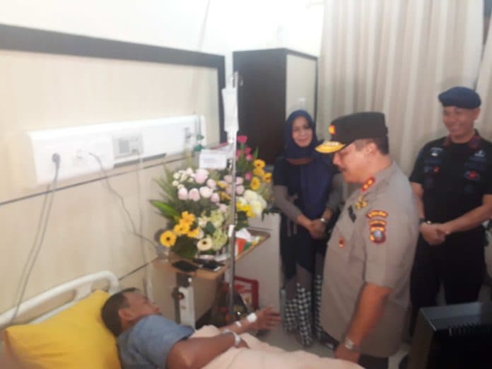 terkait_bom_bunuh_diri_kapoldasu_9_orang_tersangka
