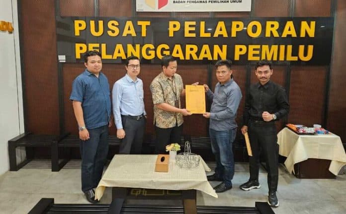 terkait_pergantian_calon_kpu_tapsel_dilaporkan_ke_bawaslu_ri