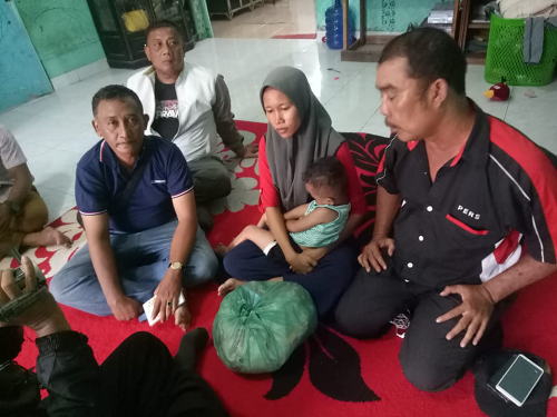 terkait_tewasnya_montir_di_medan_labuhan_istri_korban_minta_nyawa_bayar_nyawa