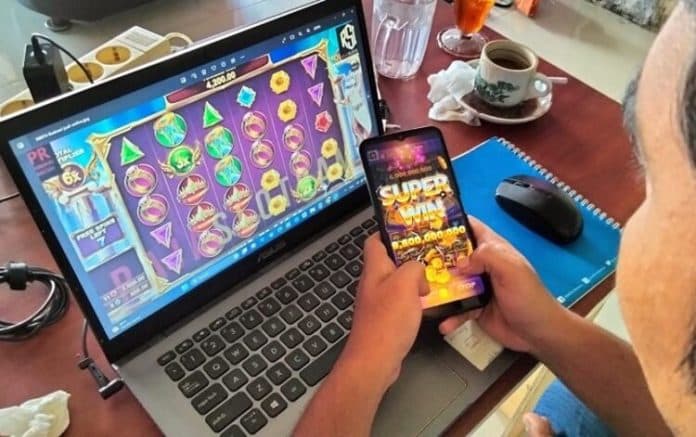 terlibat_masalah_judi_online_dua_polisi_diperiksa