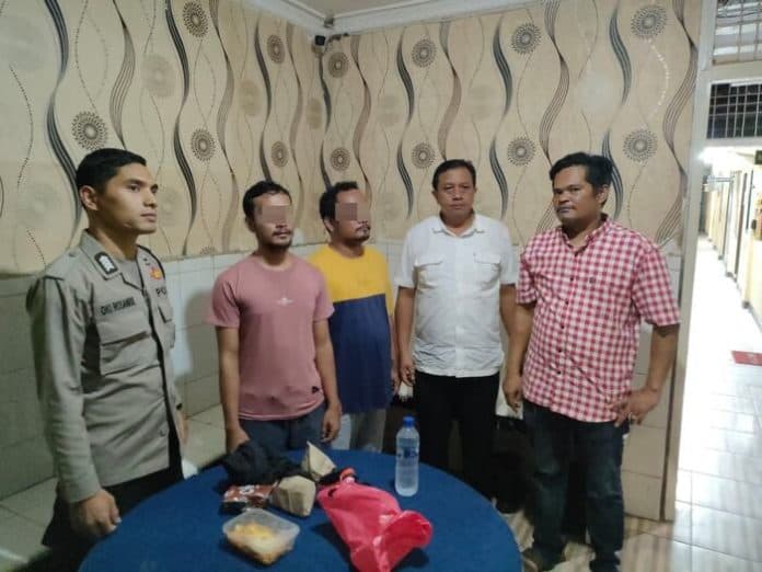terlibat_pengeroyokan_dua_bersaudara_ditangkap_polsek_siantar_utara