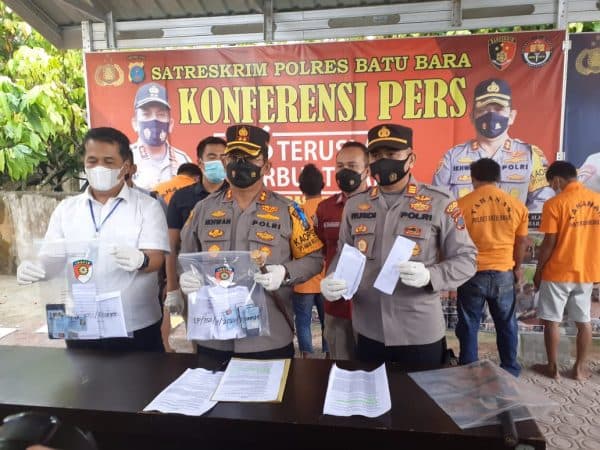 terlibat_penyelundupan_31_calon_tki_ke_malaysia_5_tersangka_diringkus