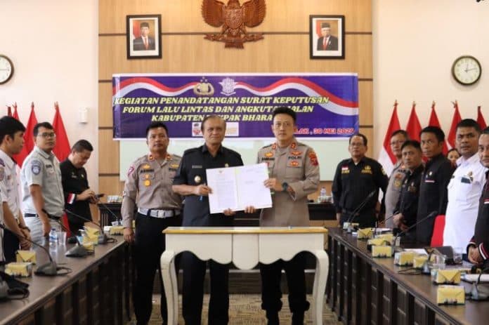 termasuk_pakpak_bharat_enam_polres_di_sumut_kini_memiliki_fllaj