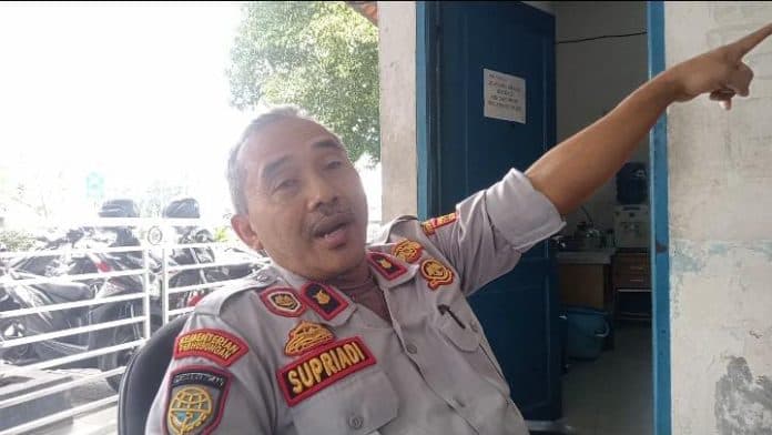 terminal_pinang_baris_sepi_perusahaan_bus_naikkan_penumpang_di_pool_masing_masing
