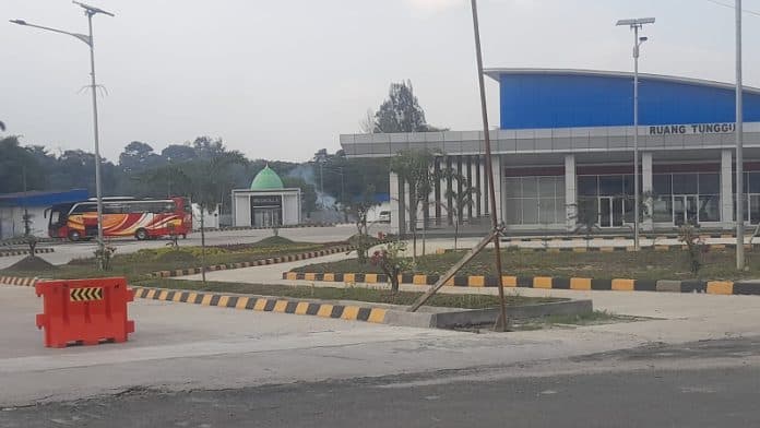 terminal_tipe_a_tanjung_pinggir_masih_sepi_dari_aktivitas
