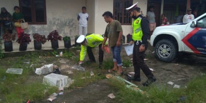 terpental_dari_sepeda_motor_hingga_ke_halaman_rumah_warga_iwan_tewas_di_sipoholon