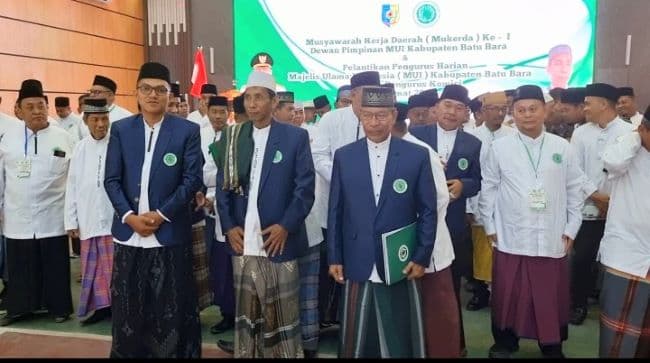 terpilih_sebagai_ketua_mui_batu_bara_hidayat_tugas_semakin_berat_ke_depan