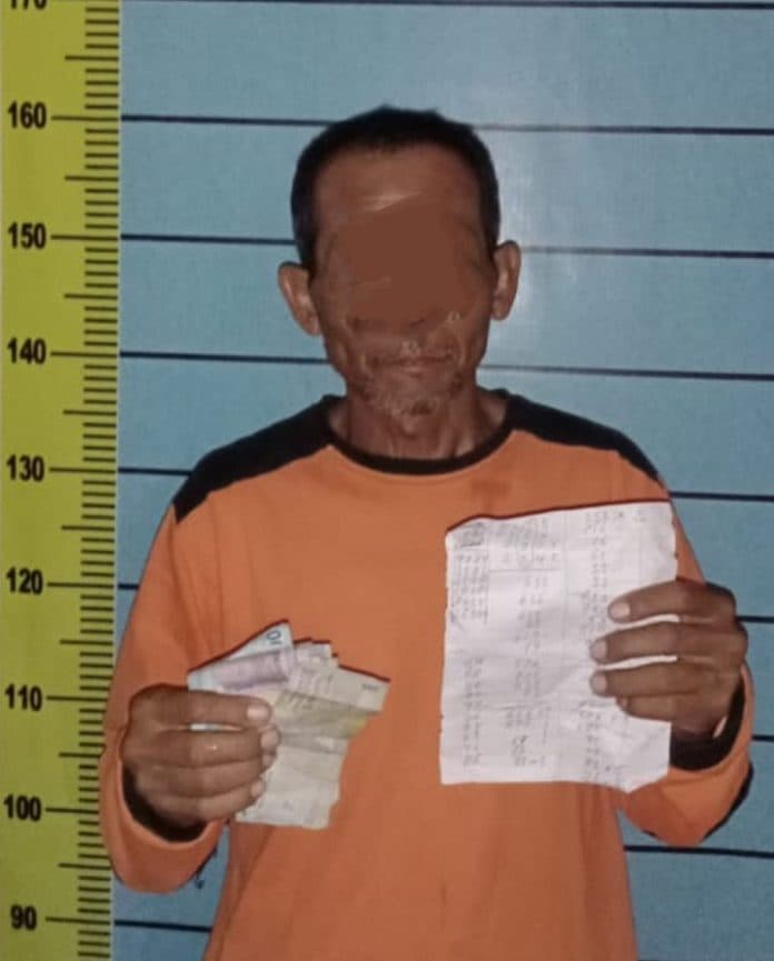 tersandung_pasal_303_seorang_lelaki_tua_diamankan_polsek_serbelawan