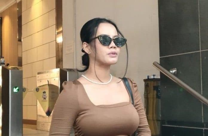 tersangka_film_porno_siskaeee_ajukan_gugatan_praperadilan