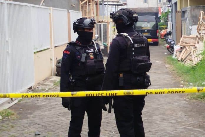 tersangka_teroris_di_batu_malang_gunakan_bahan_tatp