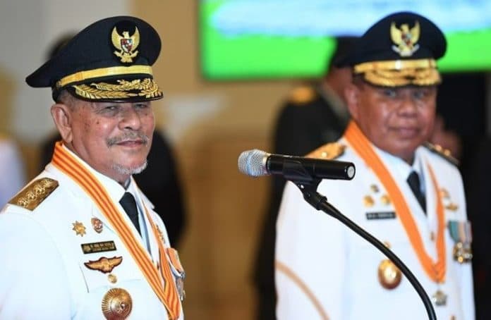 tertangkap_ott_cek_kekayaan_gubernur_maluku_utara