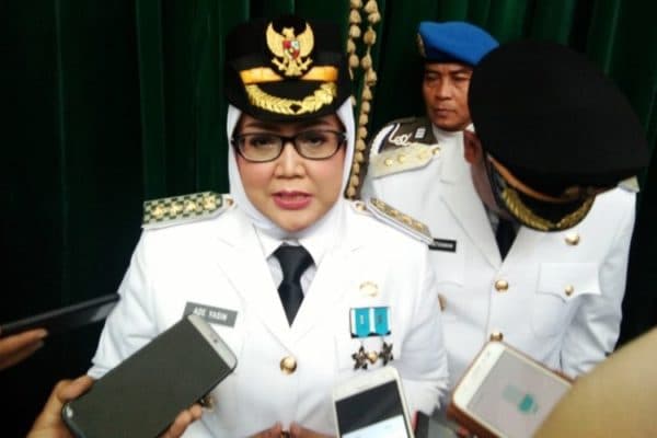 tetap_manggung_di_masa_pandemi_covid_19_bupati_bogor_akan_tindak_tegas_rhoma_irama