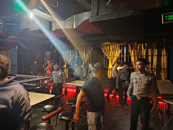 thm_the_cube_club_dirazia_polisi_pengunjung_jalani_tes_urin