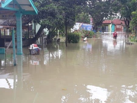 tiga_kecamatan_terendam_banjir_di_sergai_6694_kk_jadi_korban