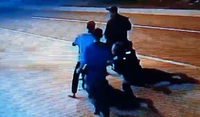 tiga_pelaku_curanmor_di_masjid_babut_taqwa_lubuk_pakam_terekam_cctv