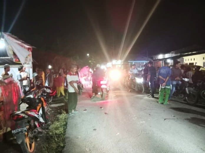 tiga_sepeda_motor_tabrakan_di_nibung_hangus_batu_bara_2_tewas_1_kritis