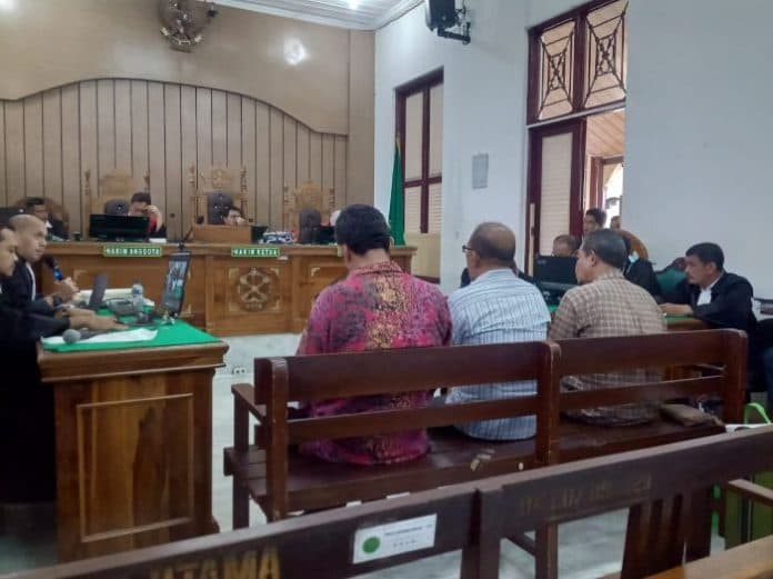 tiga_terdakwa_kasus_proyek_galvanis_siantar_akan_divonis_besok