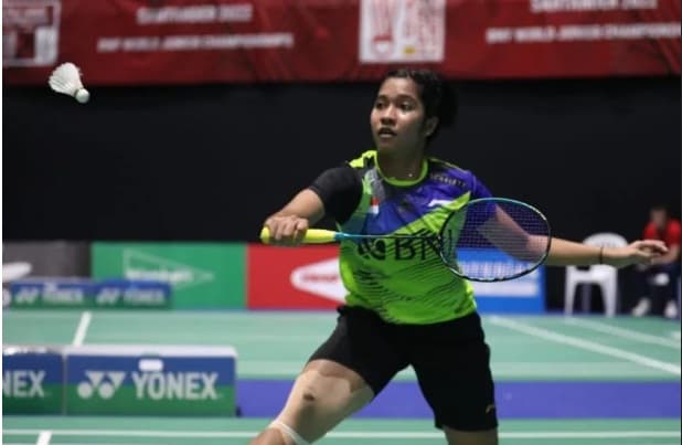 tiga_tunggal_putri_indonesia_melaju_ke_babak_keempat_di_ajang_wjc_2022