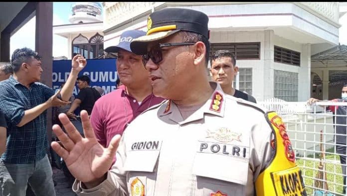 tim_bobby_cabut_laporan_soal_kericuhan_usai_debat_edy_berproses