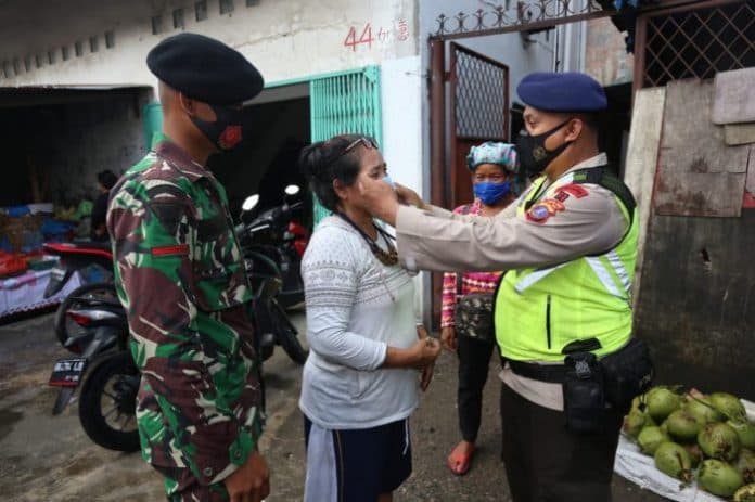 tim_gabungan_gelar_operasi_yustisi_siang_hingga_malam_hari