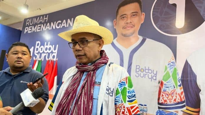 tim_pemenangan_bobby_surya_pastikan_tidak_ada_melakukan_pelemparan_usai_debat_kedua