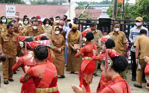 tim_penilai_kelurahan_terbaik_sumut_kunjungi_kelurahan_naga_pitu_siantar