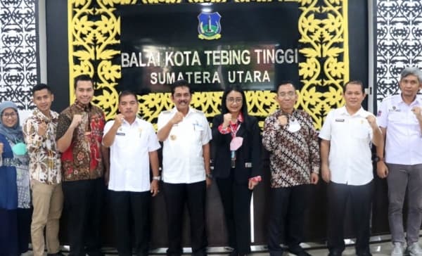 tim_perancang_uu_kunjungan_ke_tebing_tinggi_persiapkan_penyesuaian_uu_pembentukan_daerah