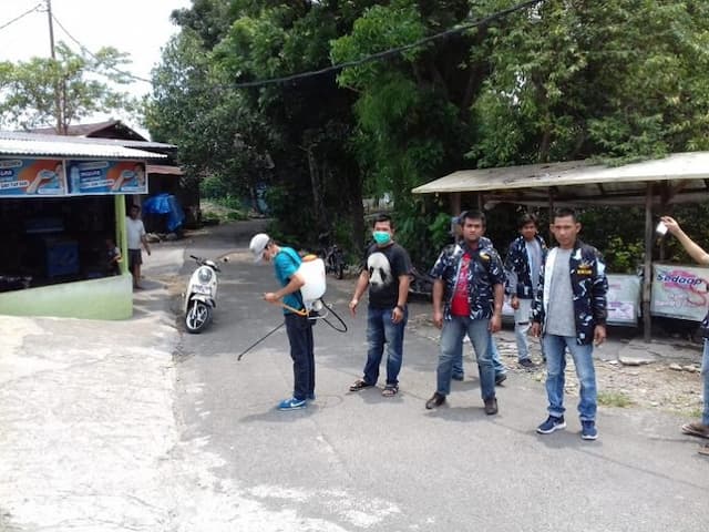 tim_portibi_dongan_na_pogos_tiap_hari_semprotkan_anti_virus_corona