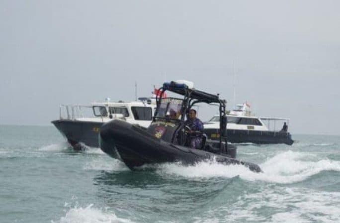 tim_sar_kerahkan_puluhan_kapal_cari_helikopter_polri_jatuh