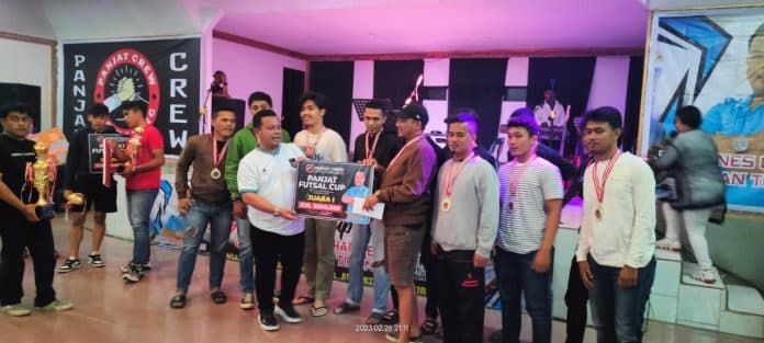 tim_twins_30_fc_juara_1_turnamen_futsal_piala_johannes_o_lumban_tobing