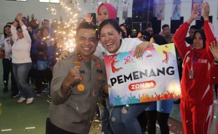 tim_voli_bhayangkari_polda_sumut_raih_juara_1_turnamen_voli_zona_1_bhayangkari_cup