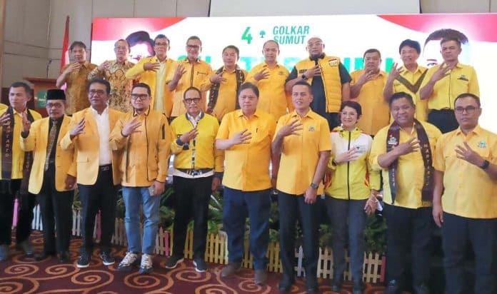 timbul_jaya_kedatangan_airlangga_hartarto_ke_simalungun_menjadi_semangat_baru_bagi_kader_golkar