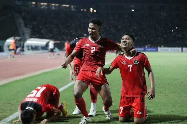 timnas_indonesia_u_22_peroleh_medali_emas_pertandingan_panas_dan_melelahkan_5_2_thailand_kalah