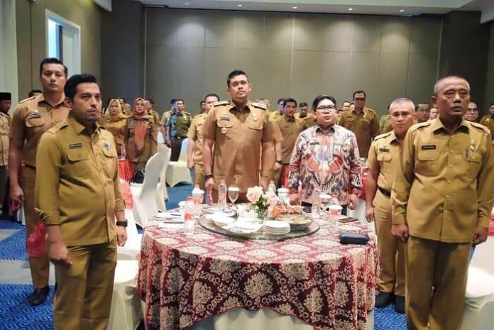 tingkatkan_pelayanan_63_pejabat_pemko_medan_tandatangani_komitmen_pelaksanaan_budaya_kerja_asn_ber_akhlak