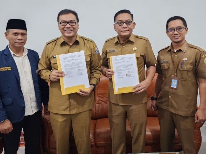 tingkatkan_prestasi_atlet_pelajar_koni_deli_serdang_tandatangani_mou_dengan_kacabdis_wilayah_i