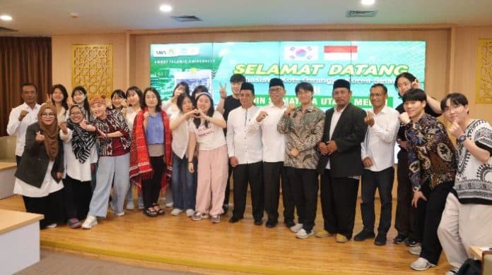 tingkatkan_sharing_culture_mahasiswa_korsel_kunjungi_uinsu