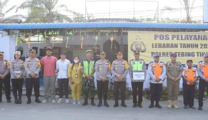 tinjau_pos_pelayanan_simpang_beo_wakapolda_sumut_pesankan_ini_kepada_personel