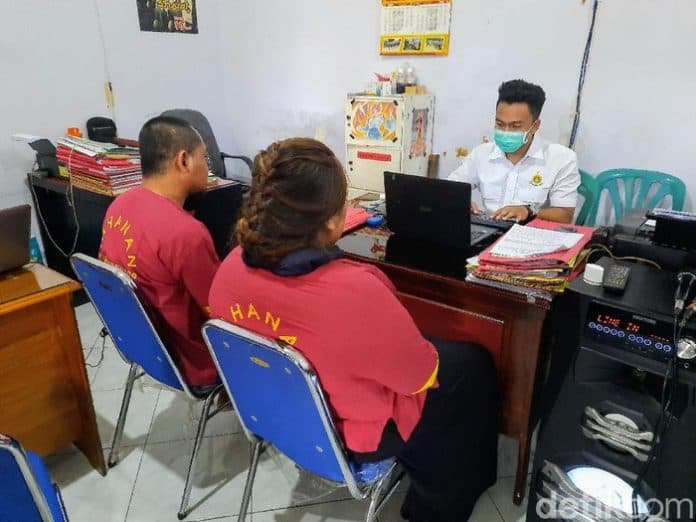 tipu_24_warga_pasutri_di_bondowoso_raup_rp47_miliar