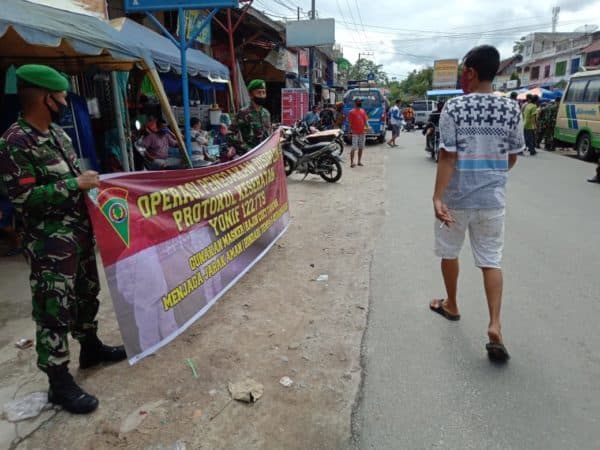tnipolri_dan_satpol_pp_simalungun_gelar_razia_masker