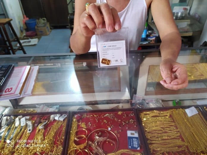 toko_emas_di_siantar_sepi_pengunjung_harga_emas_melambung