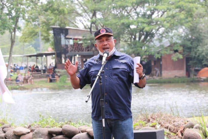 tolak_bantuan_pemerintah_bpbd_lakukan_pendekatan_pada_korban_angin_puting_beliung