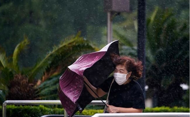 topan_kompasu_dan_banjir_di_china_tewaskan_15_orang