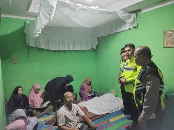 toyota_agya_kontra_ka_siantar_express_di_tebing_tinggi_2_orang_meninggal_dunia