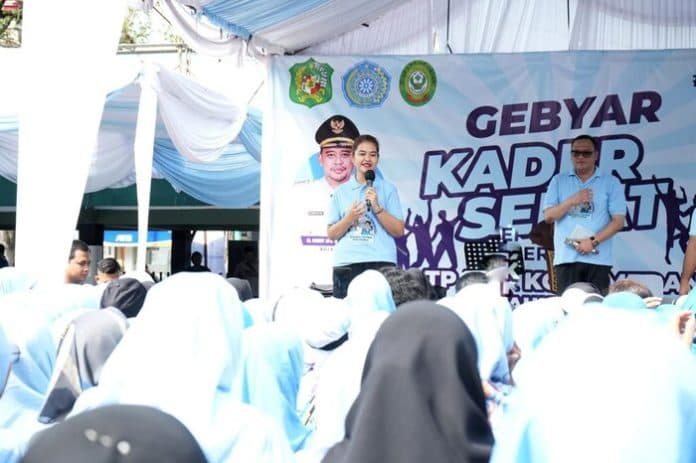 tp_pkk_medan_hadiri_gebyar_kader_sehat_peserta_ribuan_orang