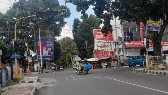 traffic_light_rusak_di_jalan_kartini_dan_sudirman_dishub_ungkap_penyebab