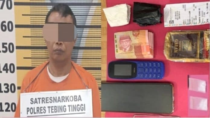 transaksi_sabu_dengan_polisi_warga_tebing_tinggi_diamankan