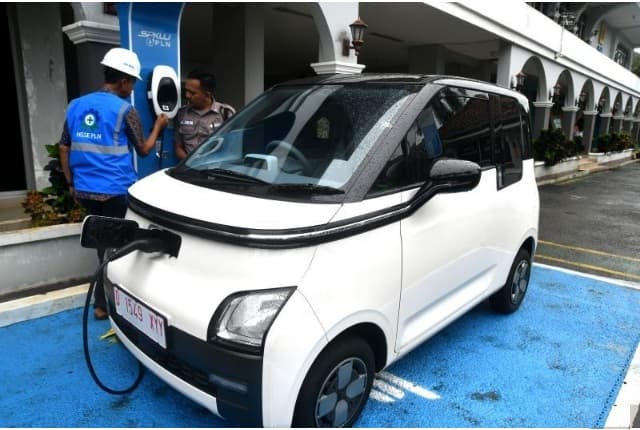 tren_elektrifikasi_ini_deretan_mobil_listrik_yang_meluncur_di_indonesia_sepanjang_2022