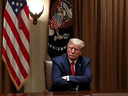trump_setujui_pasien_corona_jadi_kelinci_percobaan_menguji_obat_covid_19
